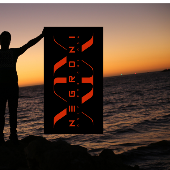 Afbeeldingen van NEGRONI19 STRAND HANDDOEK