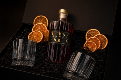 Afbeeldingen van Negroni19 GiftBox - The Total Negroni Experience